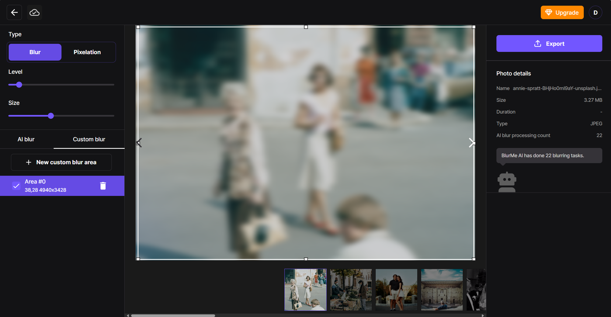 Immagine completamente sfocata con effetto blur